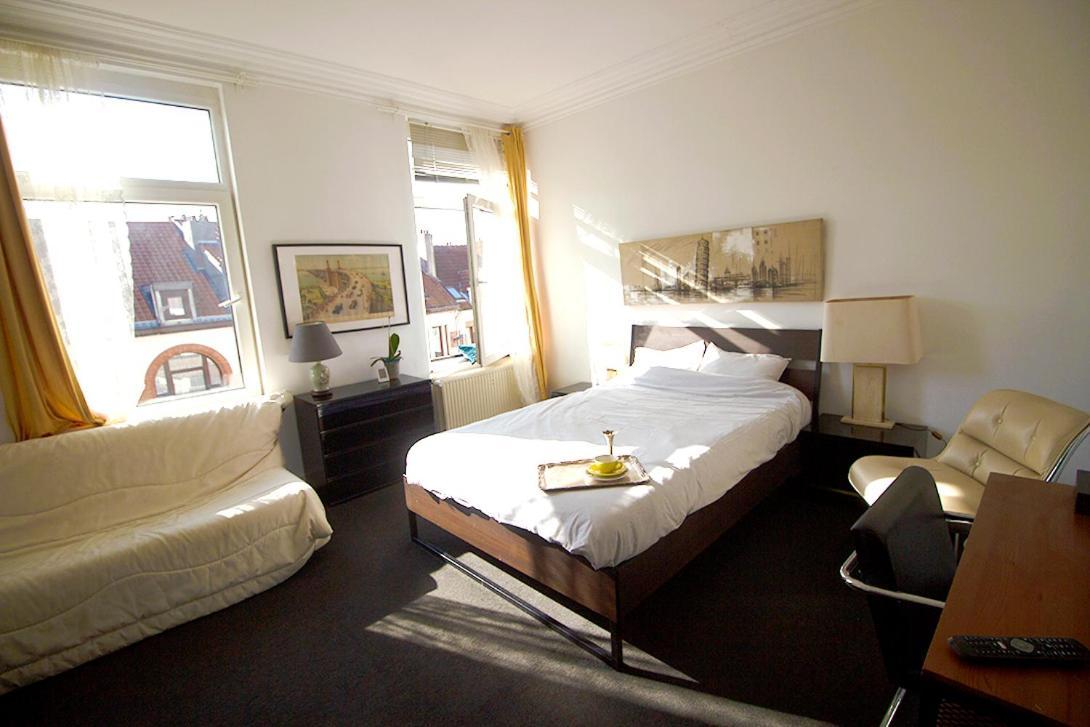 Handy Studio Close To Zaventem Airport Брюссель Экстерьер фото